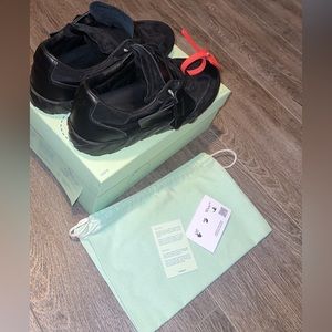 Off-White Men's Floating Arrow Low
Vulcanized Low-Top Sneakers